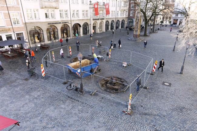 Ausgrbungen M&uuml;nsterplatz